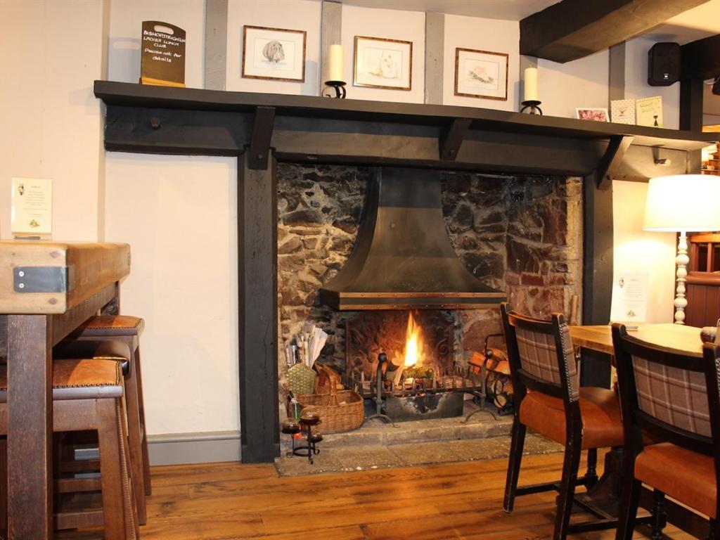 فندق Cockhaven Arms Bishopsteignton المظهر الخارجي الصورة